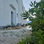 Bura House Hébergement de vacances Povljana