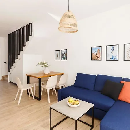 Holiday home Bura House Povljana