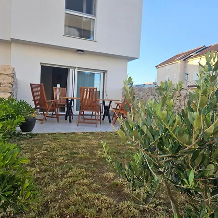 Vikendica Bura House Povljana
