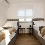 Holiday home Bura House *