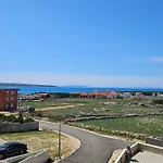 Holiday home Bura House Povljana