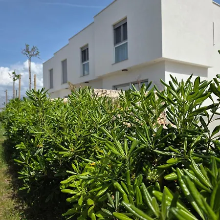 Bura House Holiday home Povljana